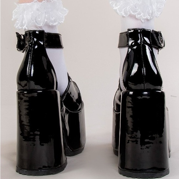 Demonia CAMEL-103 Black Patent Platform Mary Janes Shoes. - Picture 5 of 14